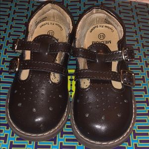 Brown Double Buckle Footmates